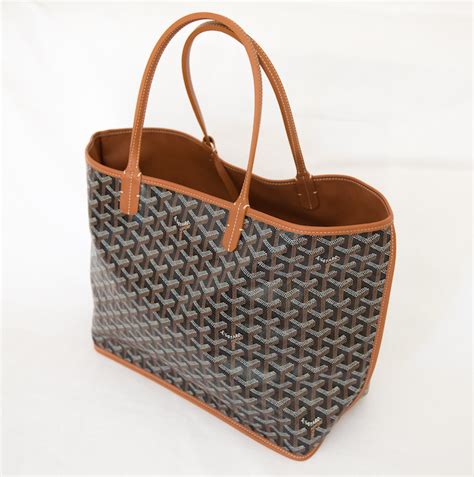 anjou bag goyard|Goyard bag pm price.